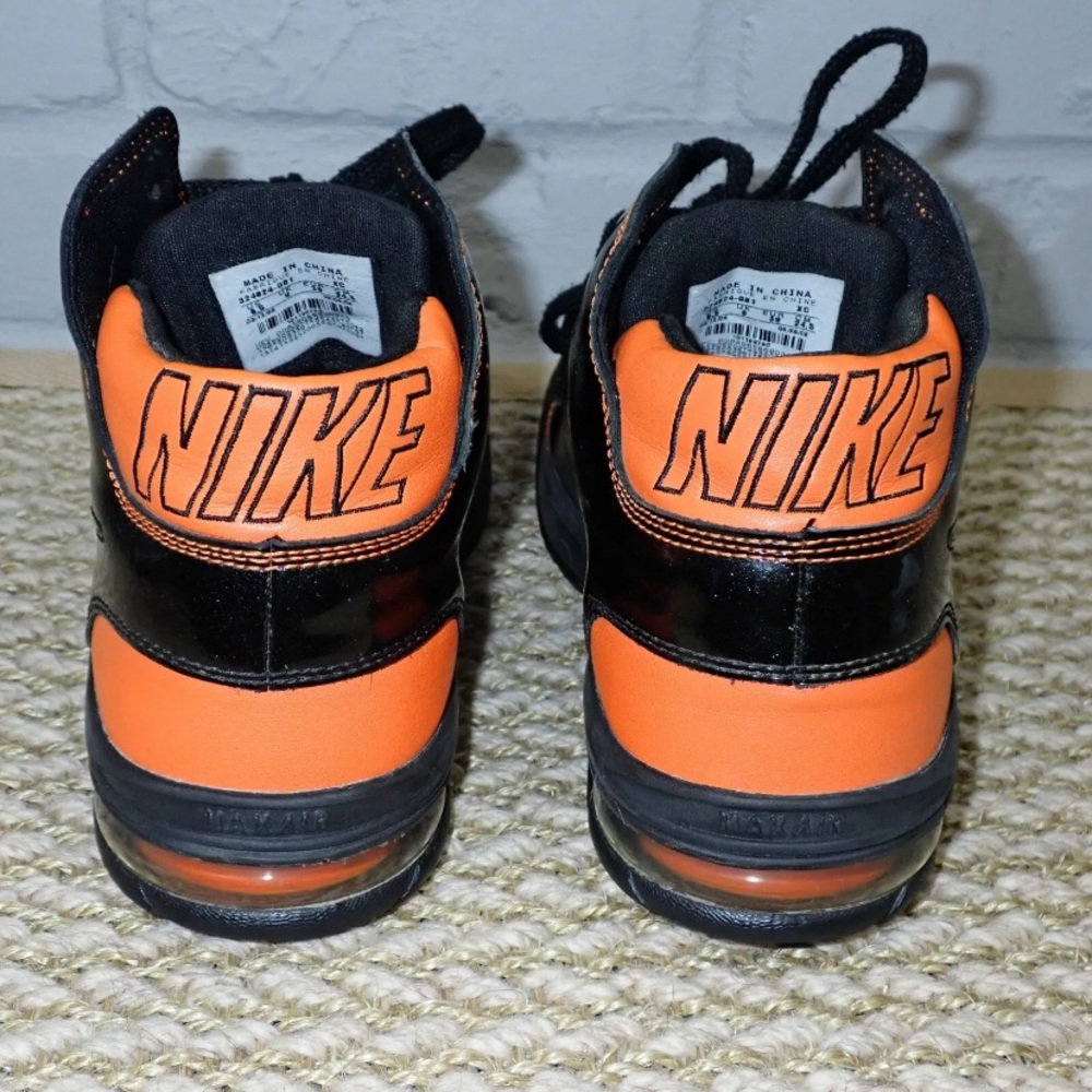 Nike Air Max Bizness Basketball Shoes Black Orange 324824-081 youth 6.5 - Picture 8 of 11